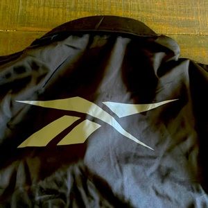 CARDI B REEBOK BLACK LONG SLEEVE SHIRT WITH SEXY  SZ XL CUT OUT SIDES-NWOT